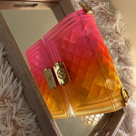 Women’s Jelly summer bags w/ chain medium size . - Picture 2 of 6